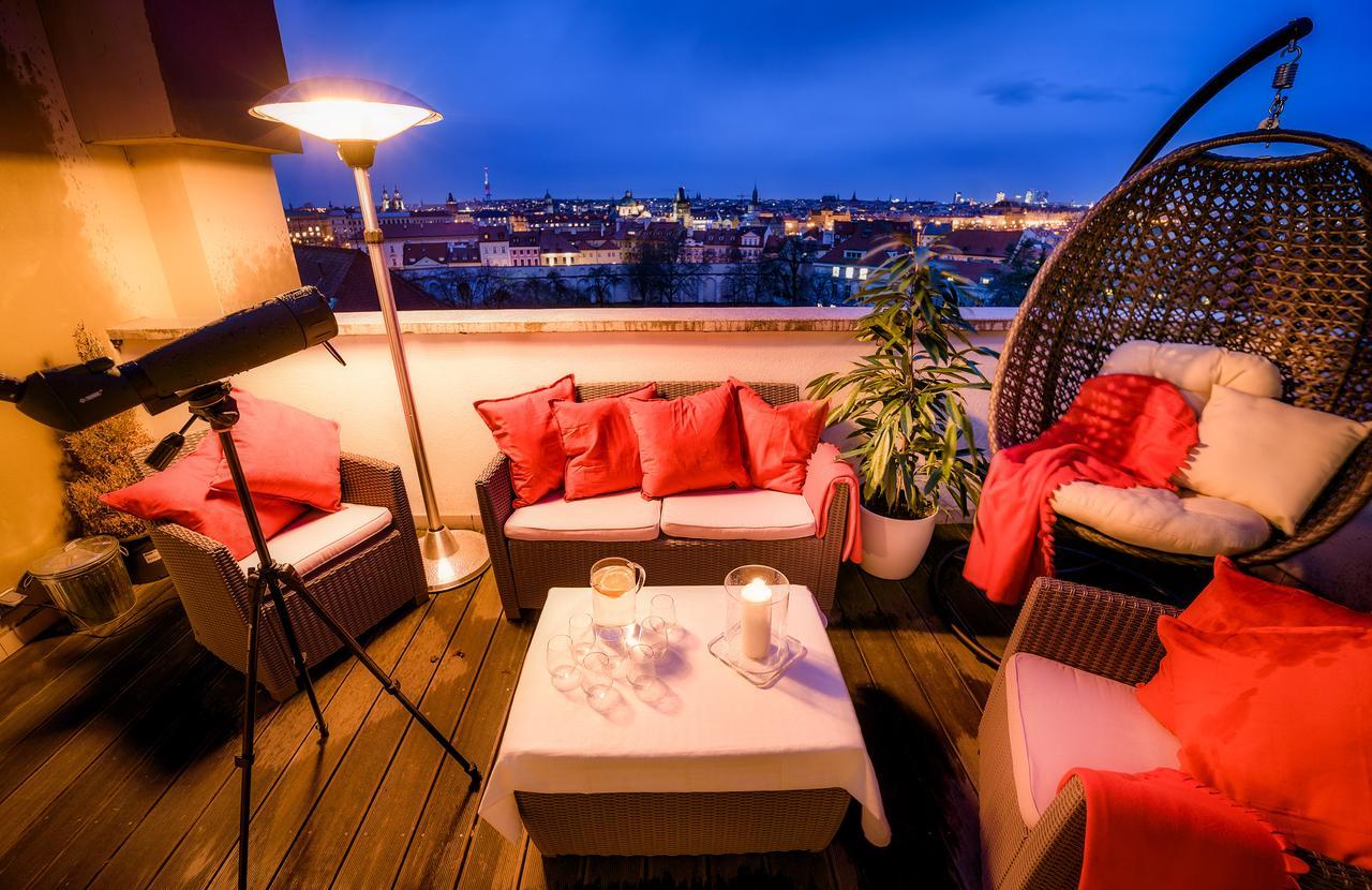 President Apt By Prague Castle, Views Exterior photo