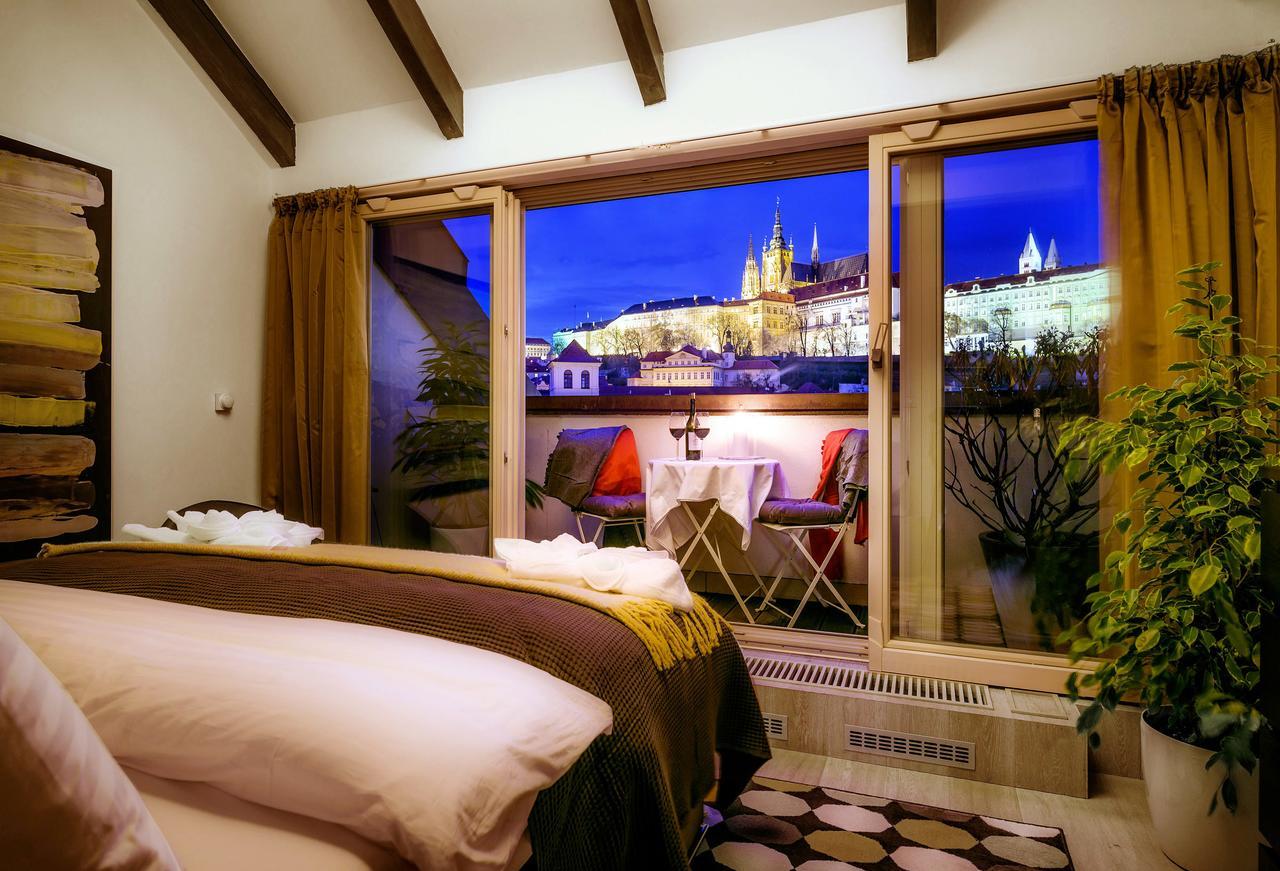 President Apt By Prague Castle, Views Exterior photo