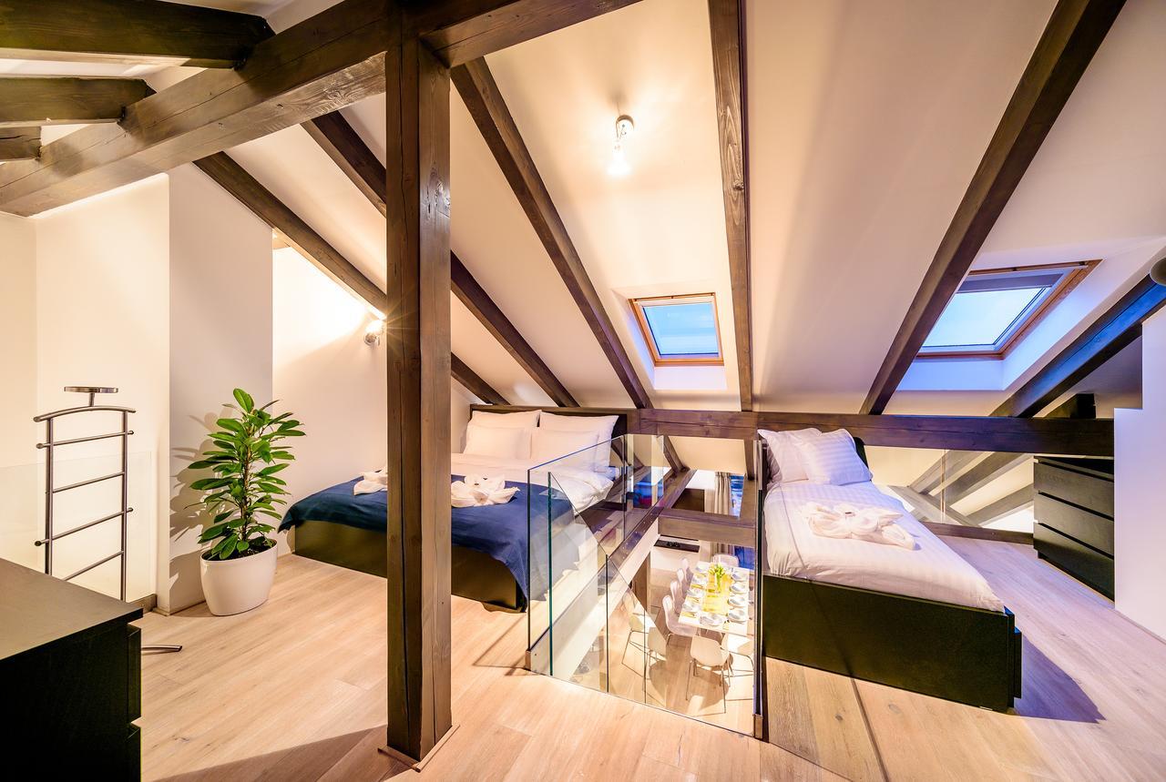 President Apt By Prague Castle, Views Exterior photo